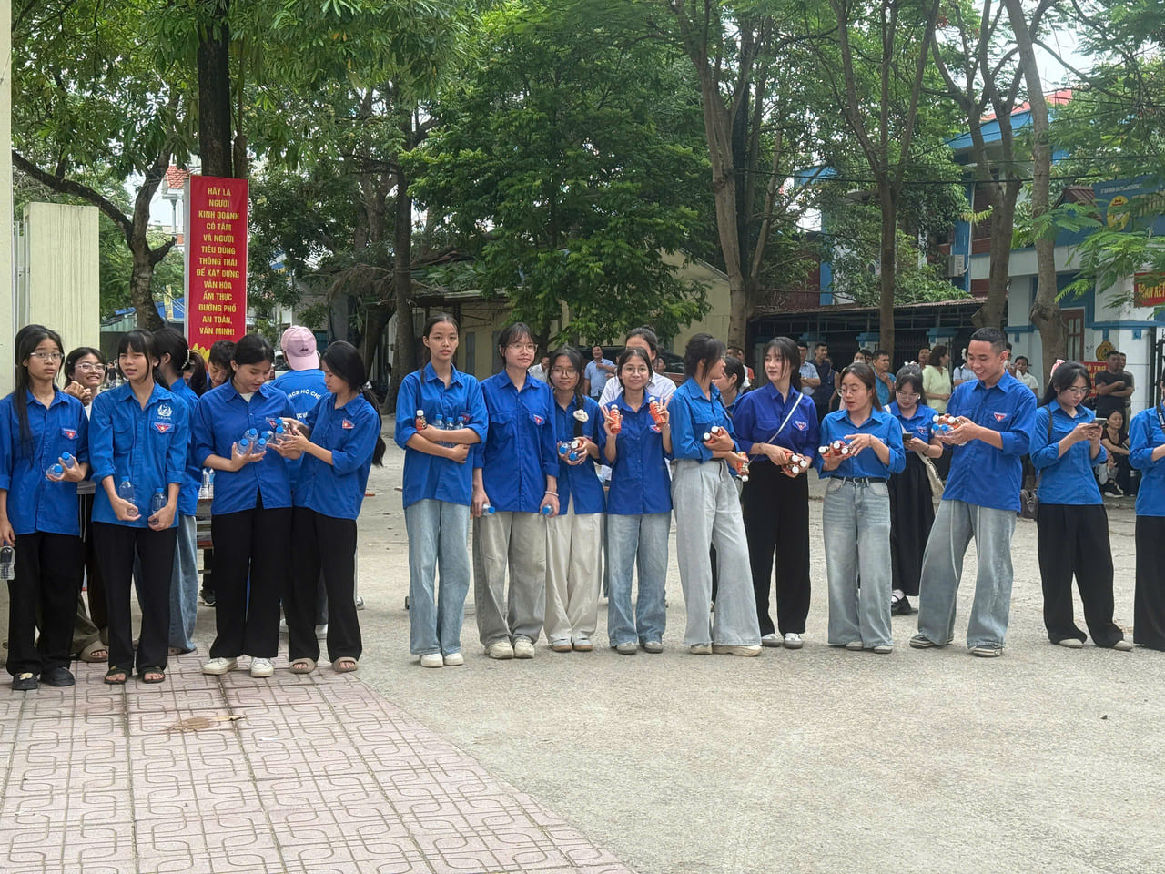 /upload/images/doan-thanh-nien/tiep-suc-mua-thi-2026-1-.jpg