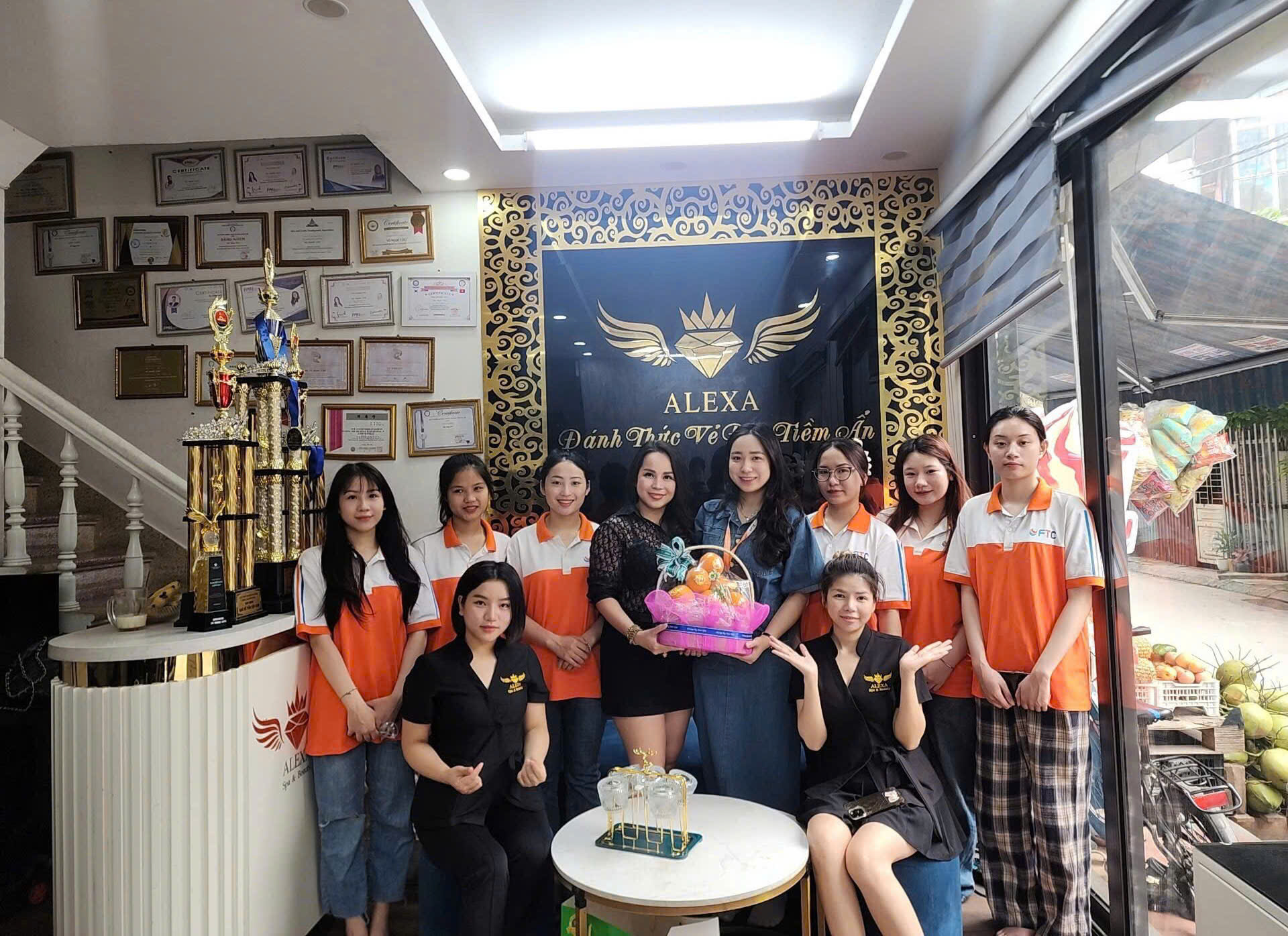 Ngành chăm sóc sắc đẹp trở thành ngành HOT với những cơ hội nghề nghiệp không giới hạn?
