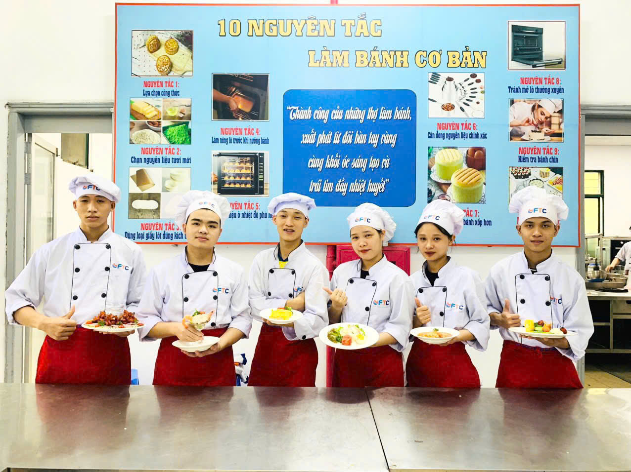 BÍ QUYẾT THÀNH CÔNG TRONG NGHỀ ĐẦU BẾP: ĐAM MÊ – KỸ NĂNG – SÁNG TẠO