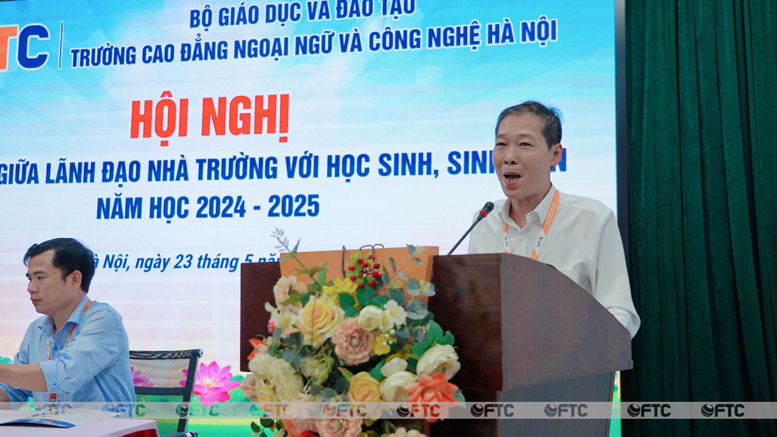 Hội nghị đối thoại sinh viên năm học 2024-2025