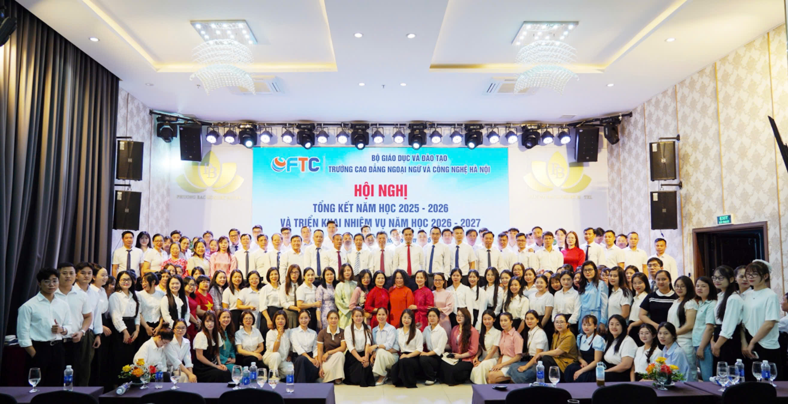 SỰ KIỆN] Trường Cao đẳng Ngoại ngữ và Công nghệ Hà Nội Tổ Chức Thành Công Hội Nghị Tổng Kết Năm Học 2025 - 2026 Và Triển Khai Nhiệm Vụ Năm Học 2026 - 2027