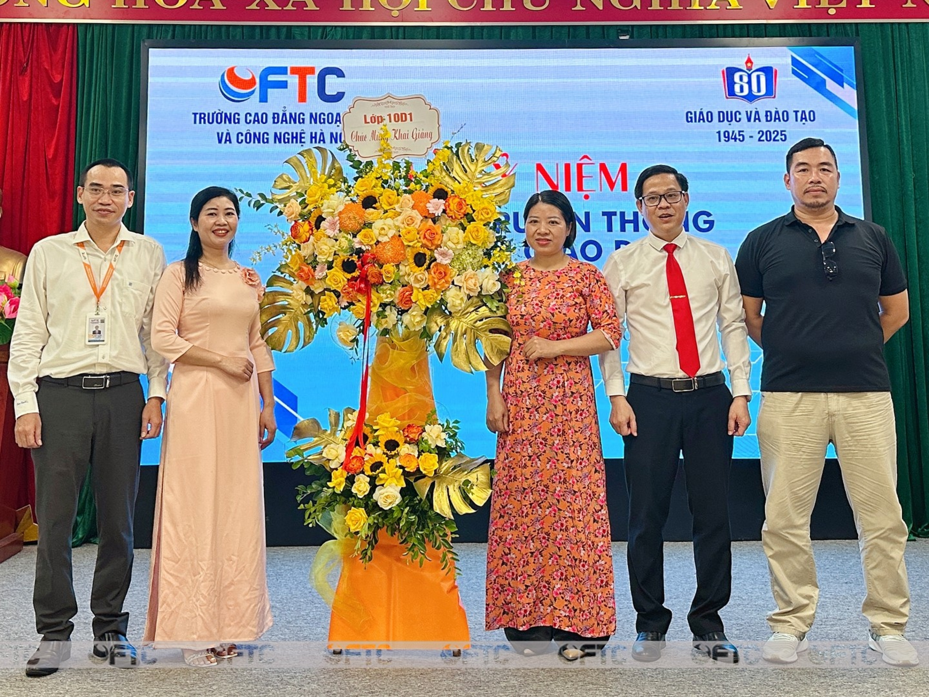 Kỷ niệm 80 năm truyền thống ngành Giáo dục và Lễ Khai giảng năm học 2025-2026: “Kỷ cương - Sáng tạo - Đột phá - Phát triển”