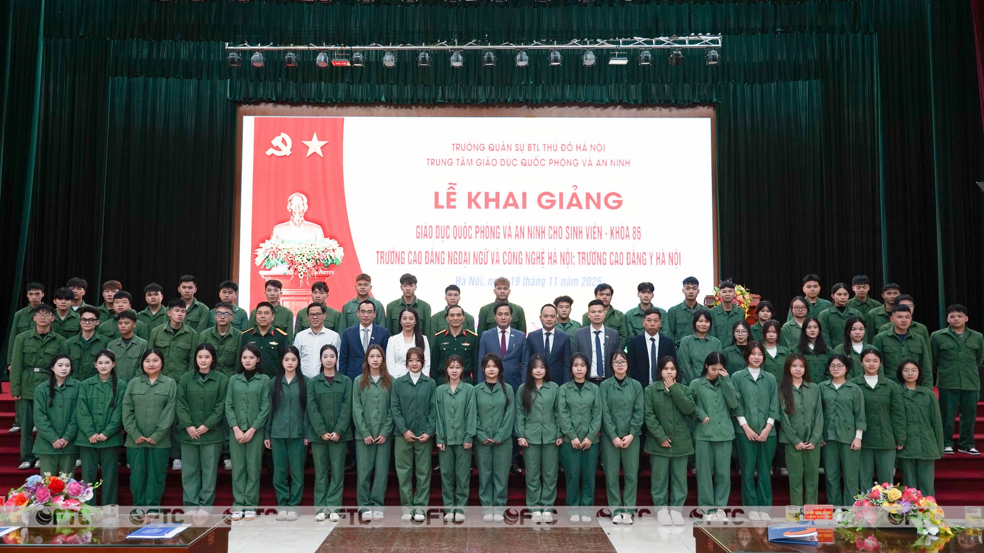 Khai giảng khoa học Giáo dục Quốc phòng An ninh cho sinh viên K25