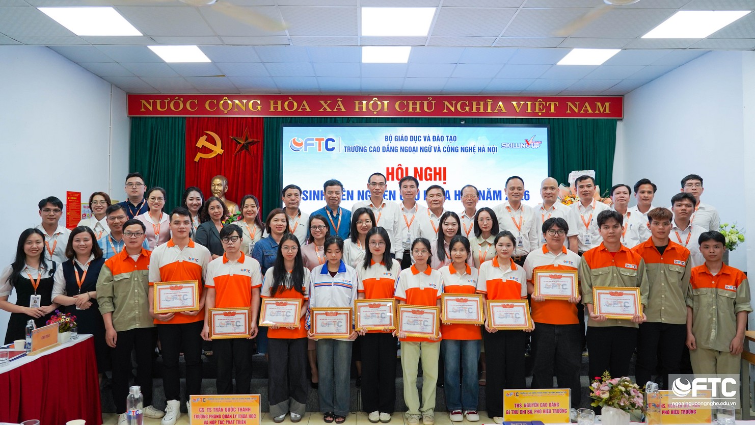 Sôi nổi và đầy khát vọng: Hội nghị Sinh viên FTC nghiên cứu khoa học năm 2026